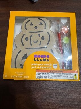 Mondo Llama Paint-Your-Own Lit Jack-O'-Lantern Kit - Orange